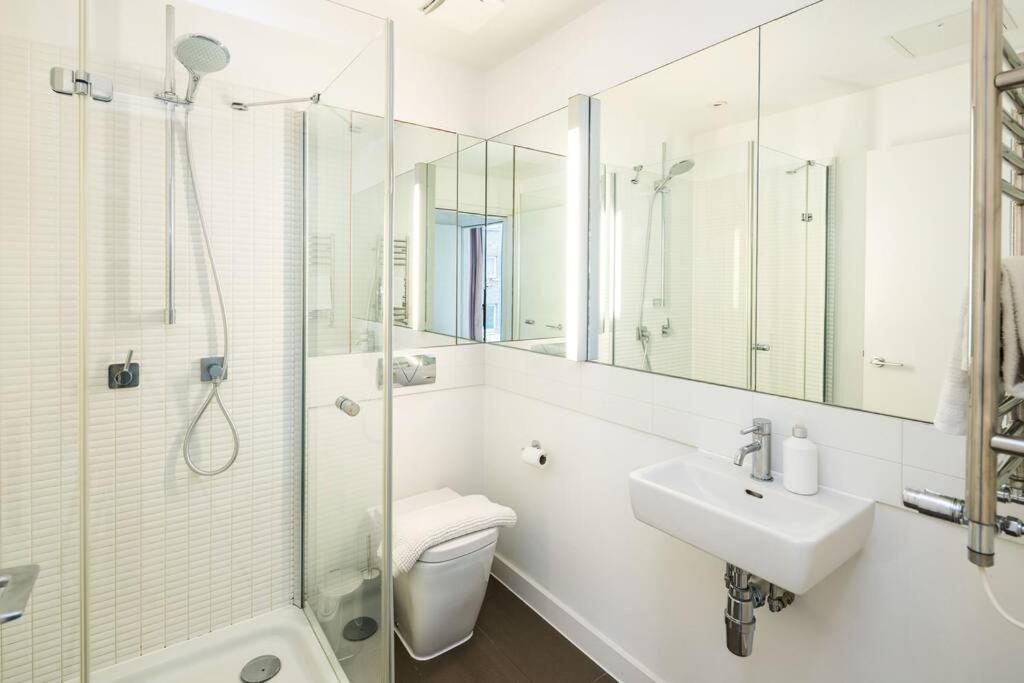Chic And Spacious Flat Near Bond Street Apartment London Bagian luar foto