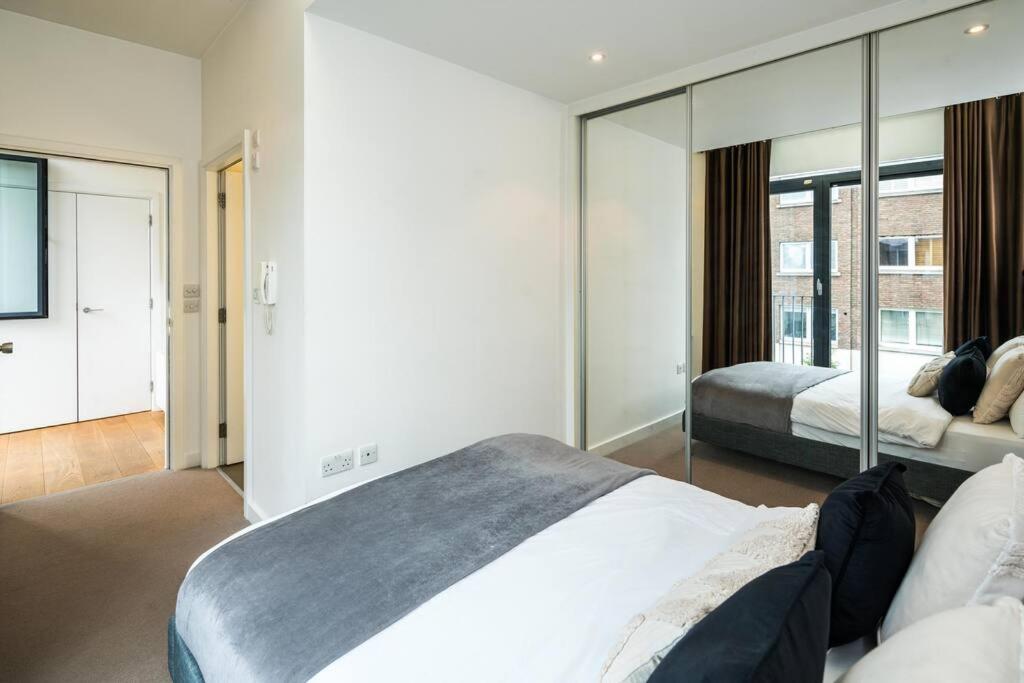 Chic And Spacious Flat Near Bond Street Apartment London Bagian luar foto