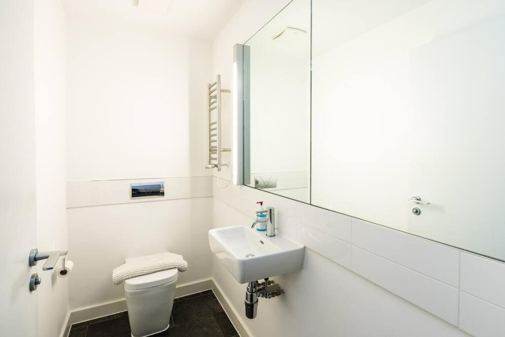 Chic And Spacious Flat Near Bond Street Apartment London Bagian luar foto
